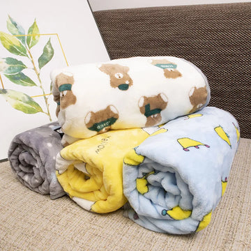 Soft Blanket Winter Warm & Comfortable Pet Bed sheet mat